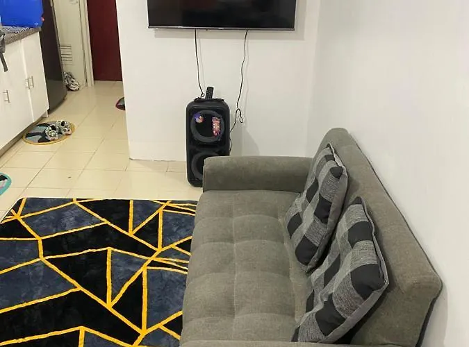 Casa De Lalun Staycations Deca Homes * Manila