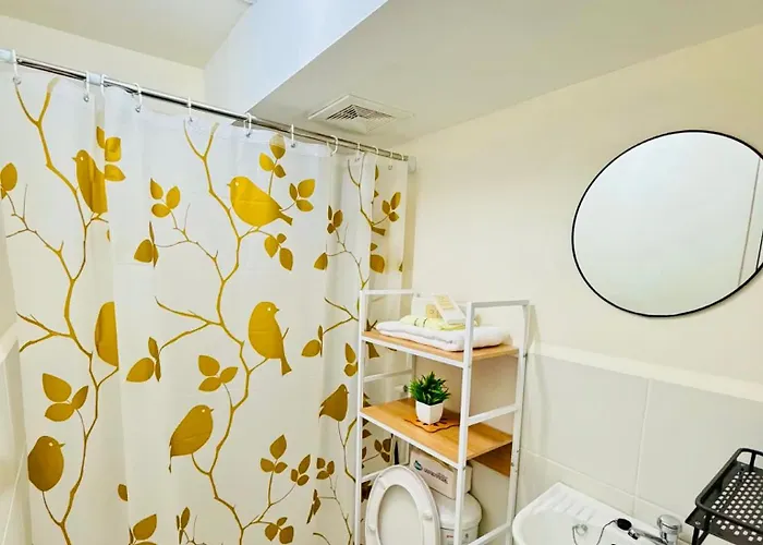Apartahotel Casa De Lalun Staycations Deca Homes